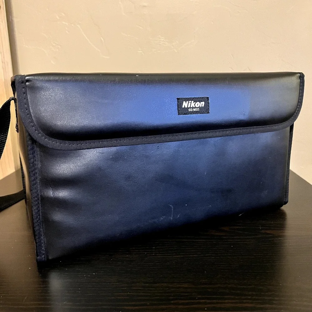Nikon SS-MS1 Close-Up‎ Speedlight Soft Case w/ Strap – OEM Camera Bag